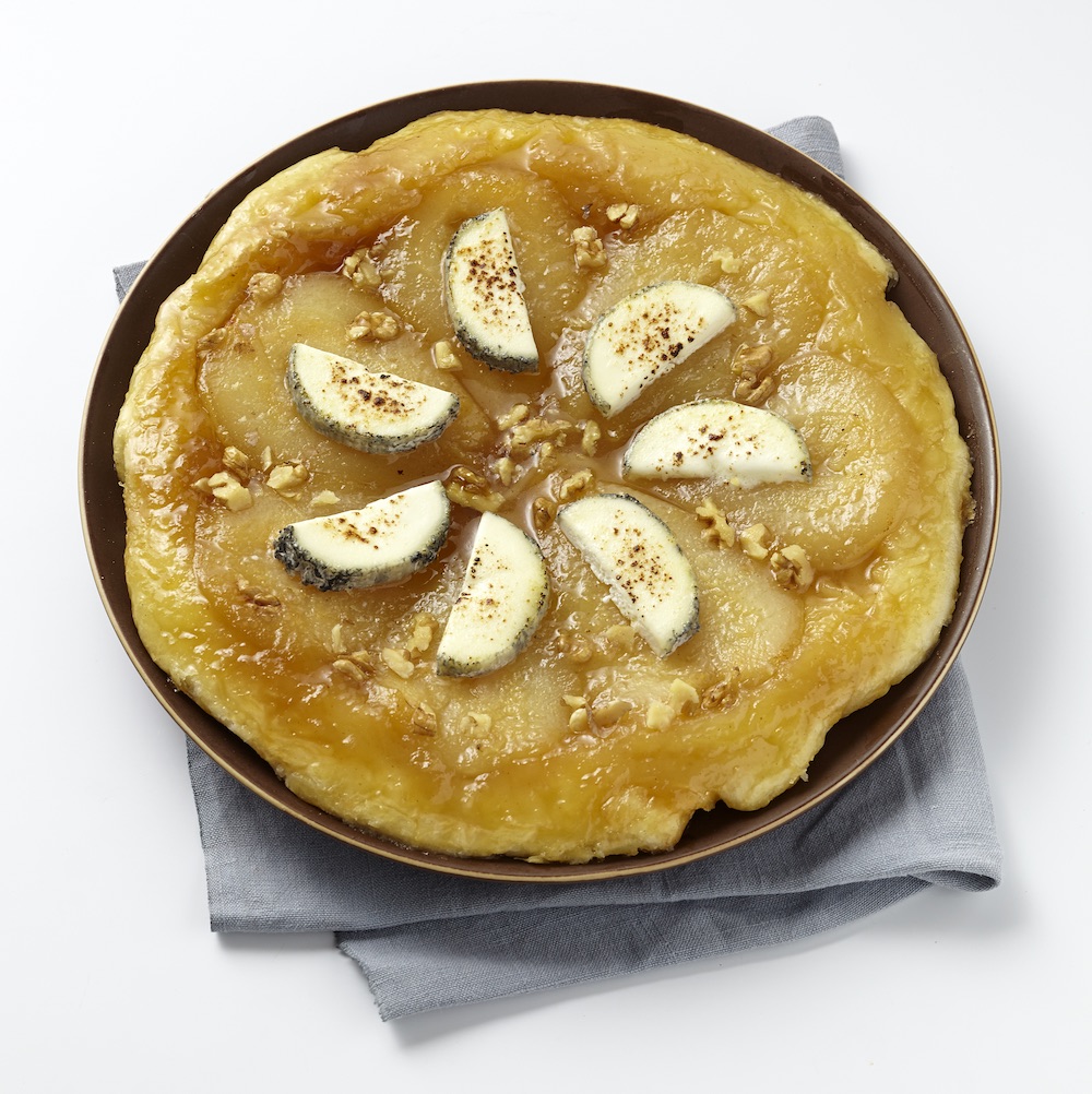 Französischer Birnenkuchen mit Walnüssen