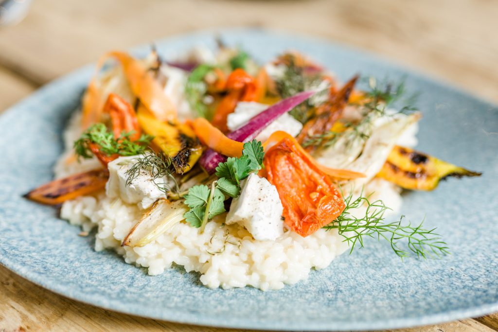 Risotto mit Karotten, Fenchel und getrockneten Tomaten